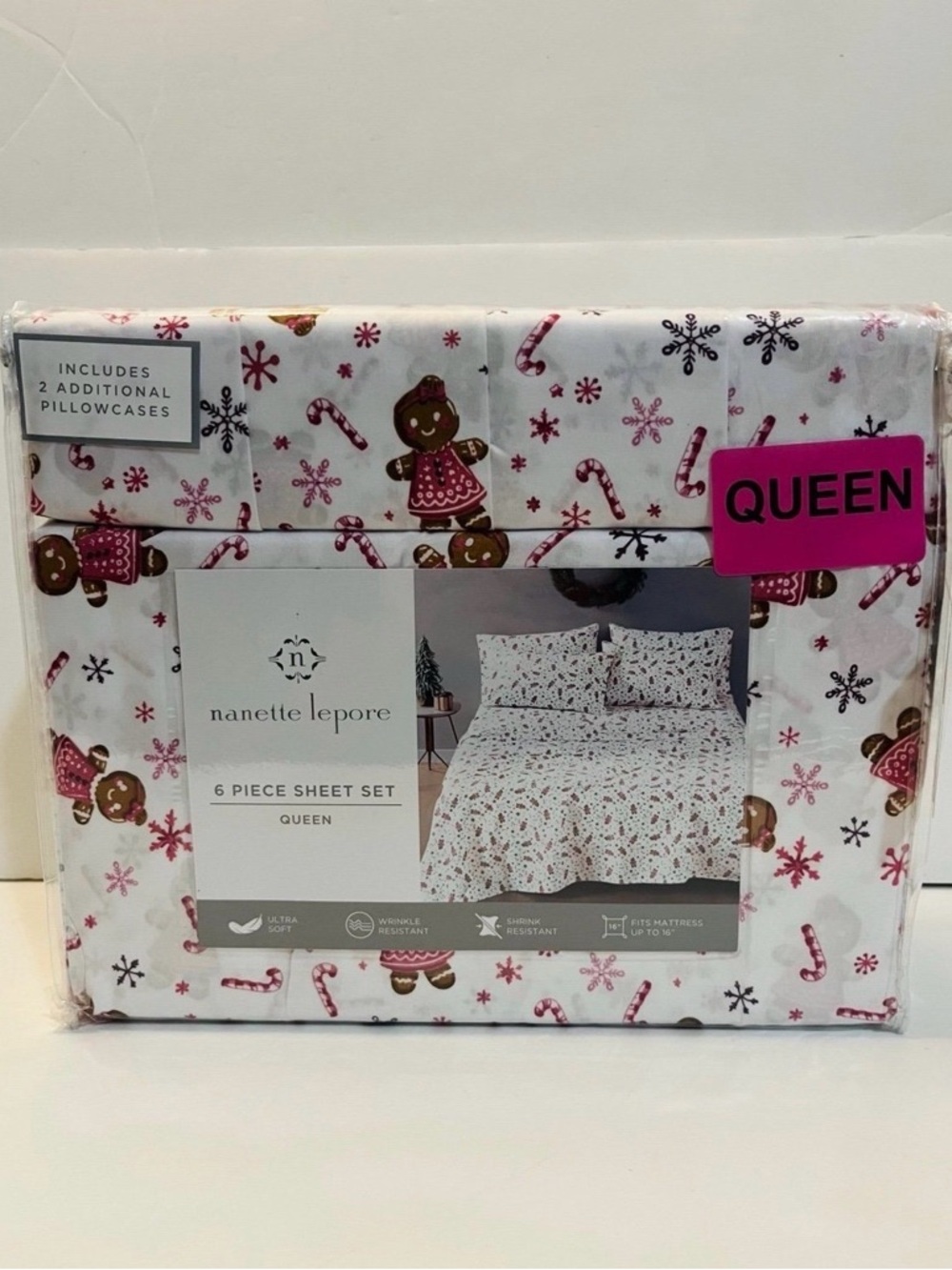 Nanette Lepore Gingerbread Girl Candy Canes Snowflakes Queen Size Sheet Set